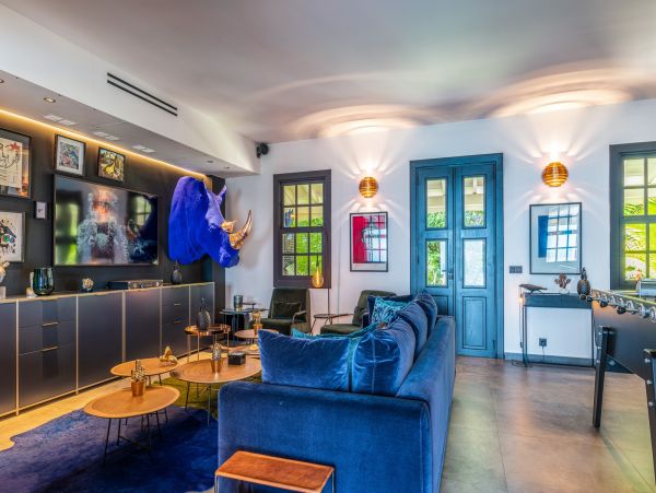 St. Barts Home 985523