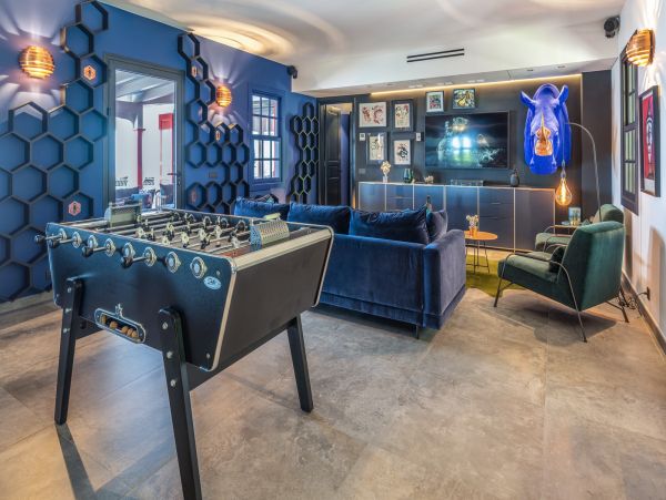 St. Barts Home 985523