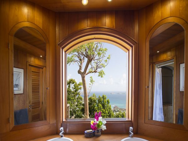 St. Barts Home 985524