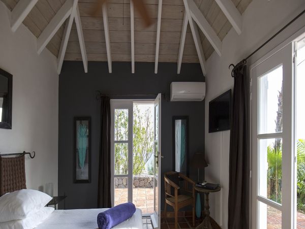 St. Barts Home 985524