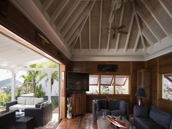 St. Barts Home 985524
