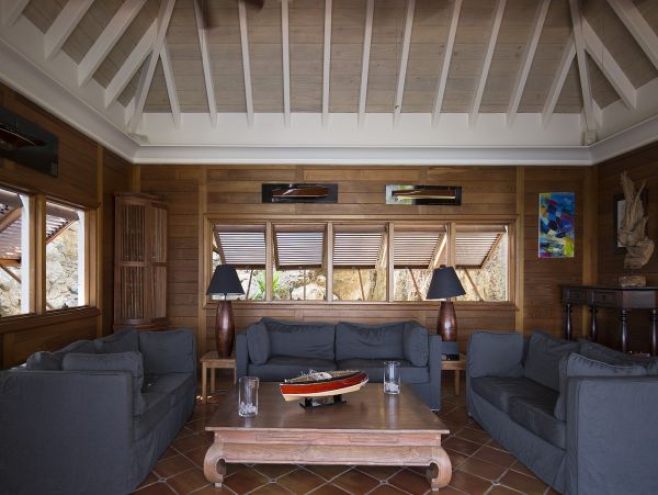 St. Barts Home 985524