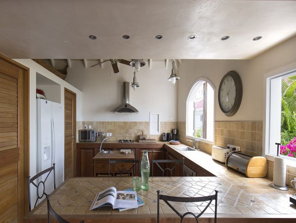 St. Barts Home 985524