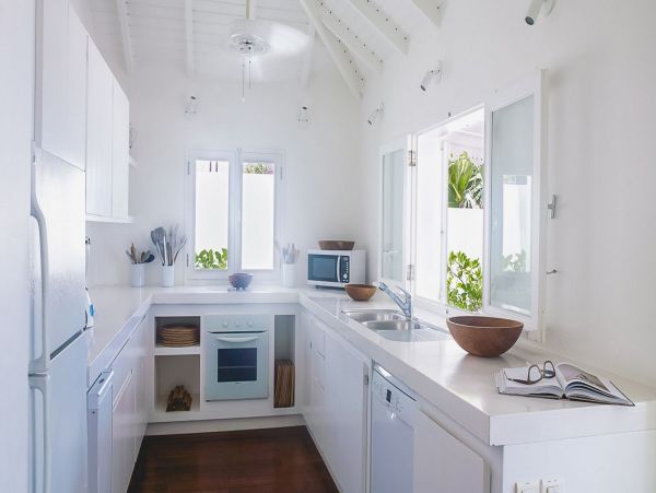 St. Barts Home 985525