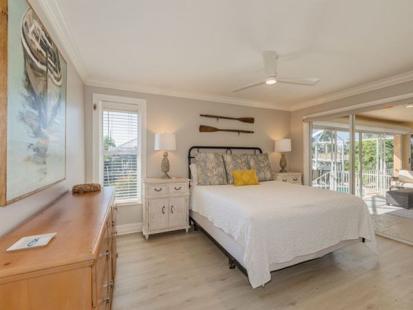 Short Walk to Beach Marco Island Vacation Home Private Pool