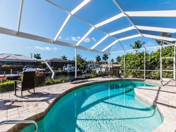 Short Walk to Beach Marco Island Vacation Home Private Pool