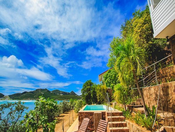 St. Barts Home 985527