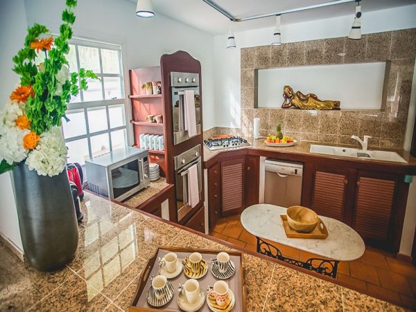 St. Barts Home 985527