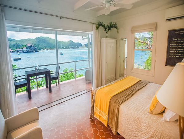 St. Barts Home 985527