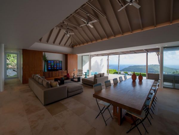 St. Barts Home 985530