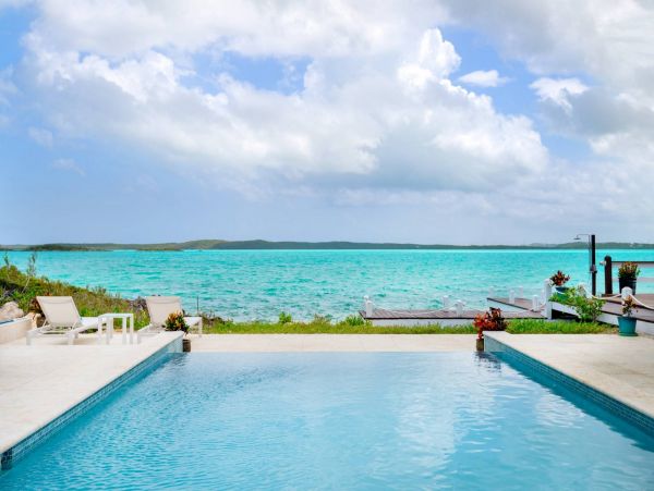 St. Barts Home 985532