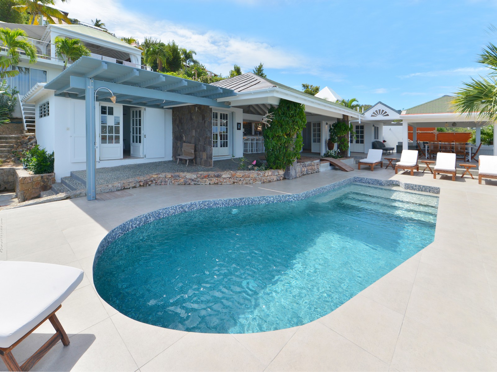 St. Barts Home 985534