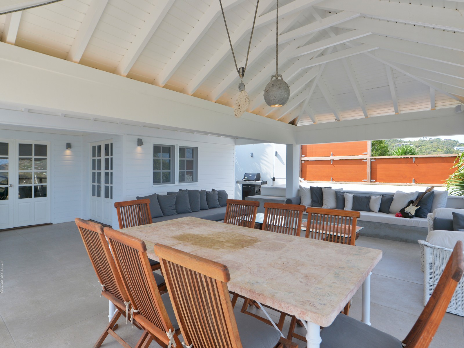 St. Barts Home 985534