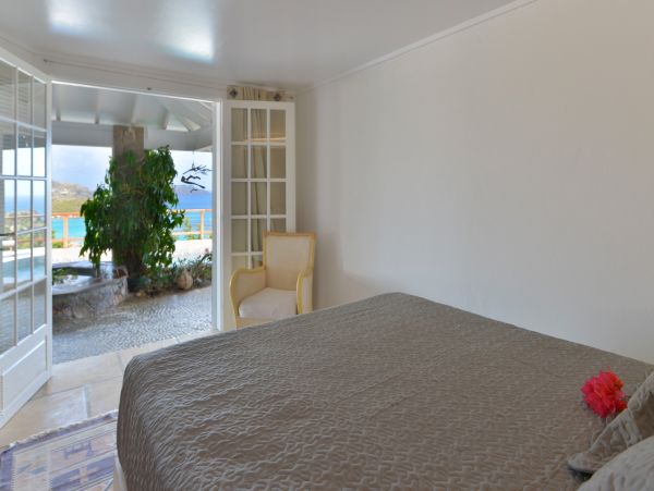 St. Barts Home 985534