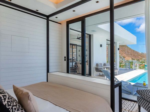 St. Barts Home 985536