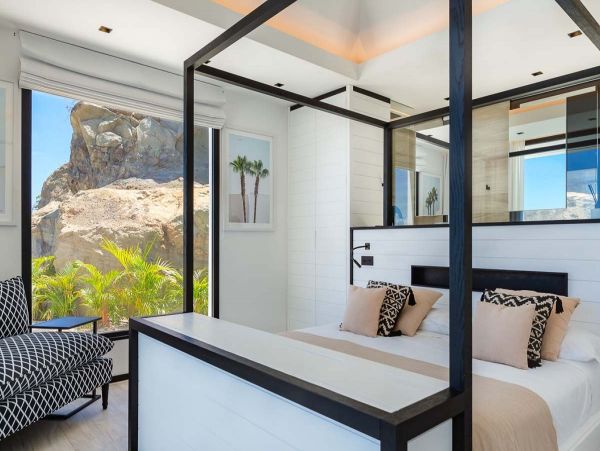 St. Barts Home 985536