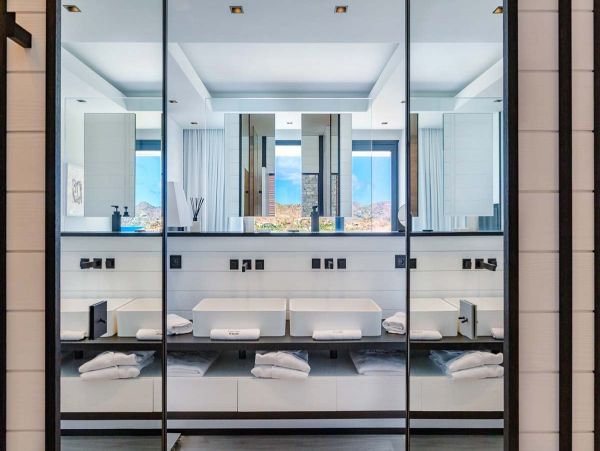 St. Barts Home 985536