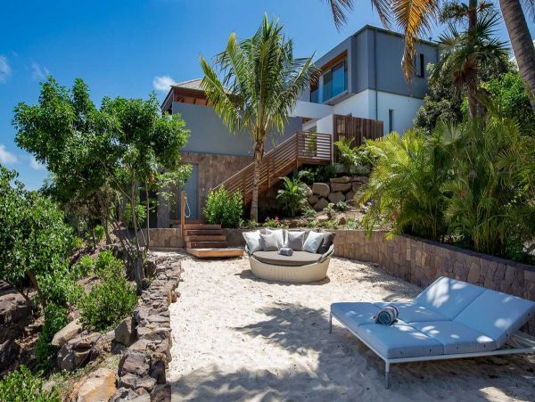 St. Barts Home 985537