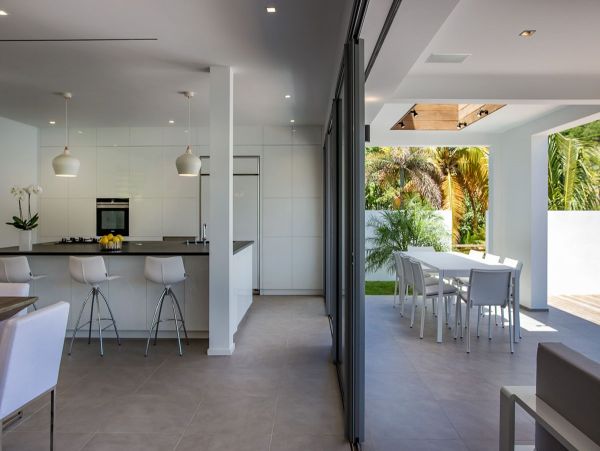 St. Barts Home 985537