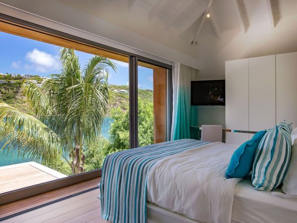 St. Barts Home 985537