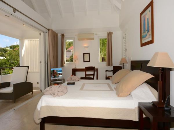 St. Barts Home 985539