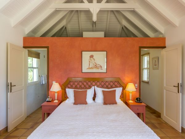 St. Barts Home 985540