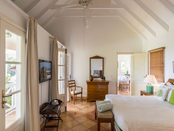 St. Barts Home 985540