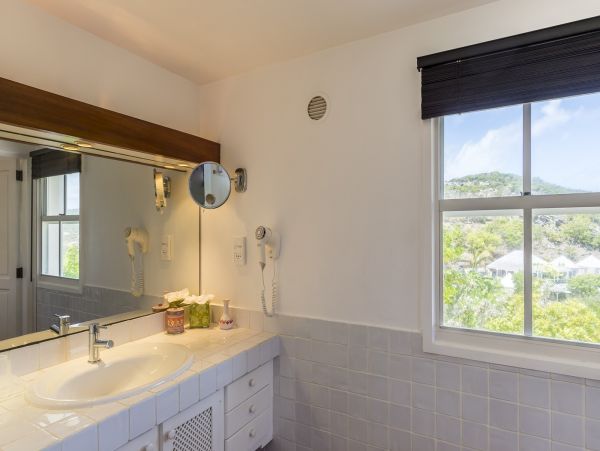 St. Barts Home 985540