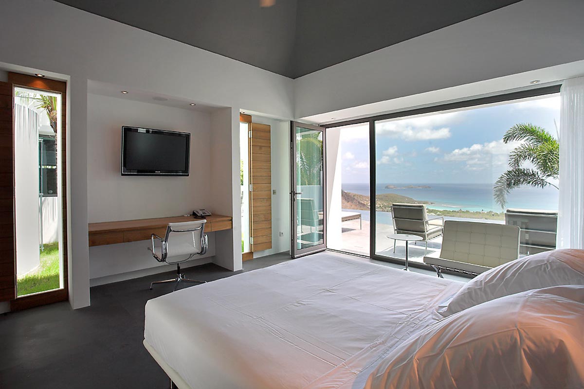 St. Barts Home 985541