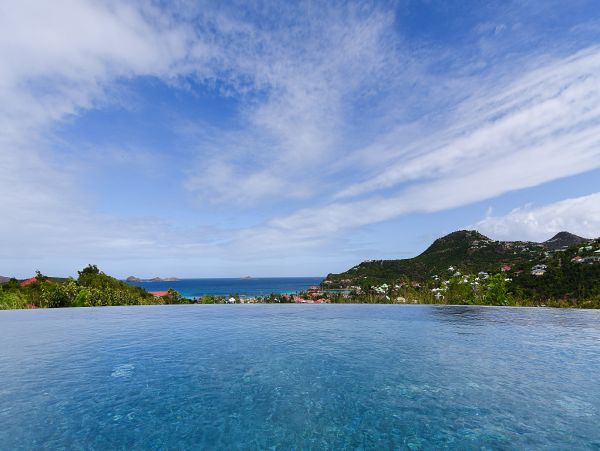 St. Barts Home 985542