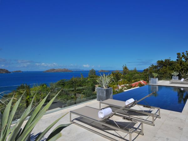 St. Barts Home 985543