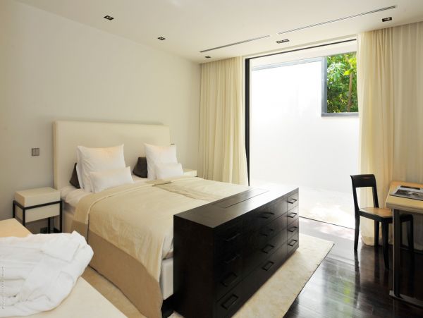 St. Barts Home 985543