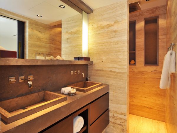 St. Barts Home 985543