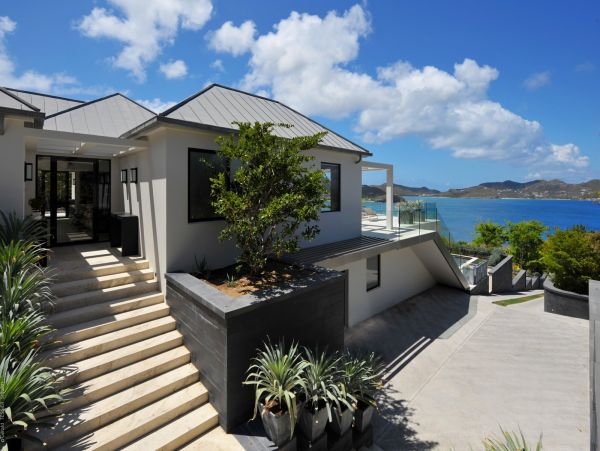 St. Barts Home 985543