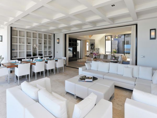 St. Barts Home 985543