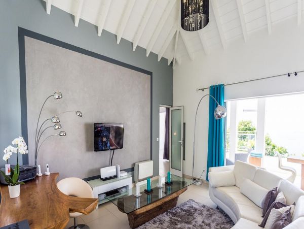 St. Barts Home 985544