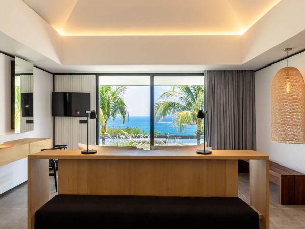 St. Barts Home 985545