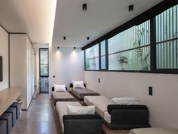 St. Barts Home 985545