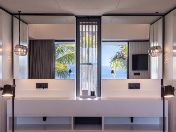 St. Barts Home 985545