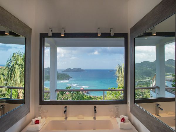 St. Barts Home 985546
