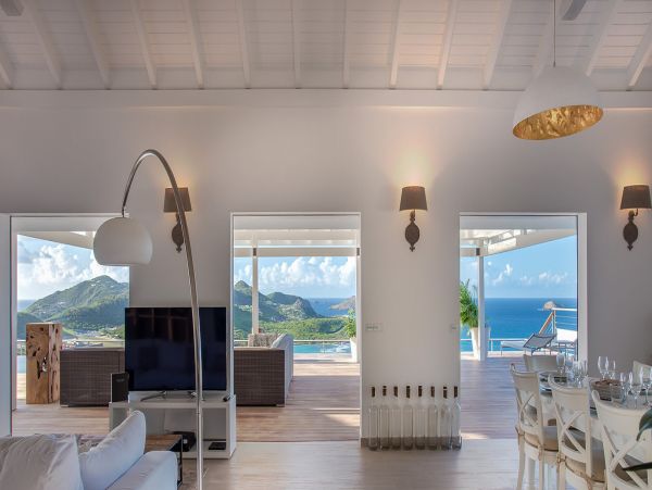 St. Barts Home 985546