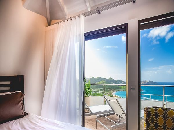 St. Barts Home 985546