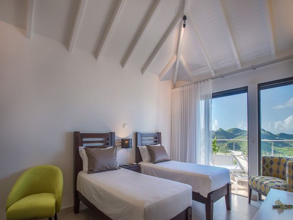 St. Barts Home 985546