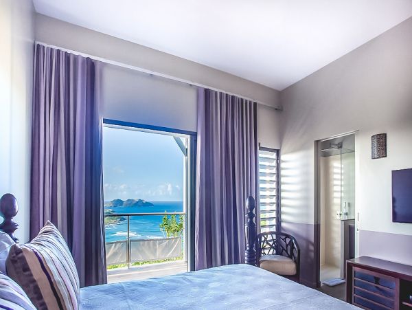 St. Barts Home 985546