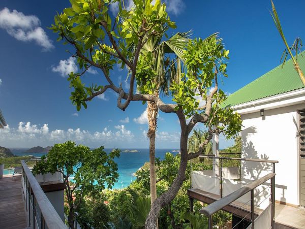 St. Barts Home 985546