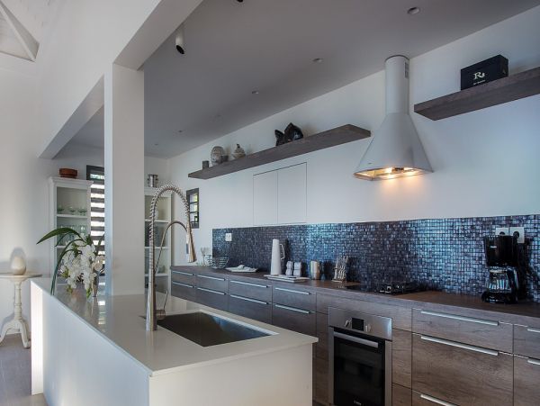 St. Barts Home 985546