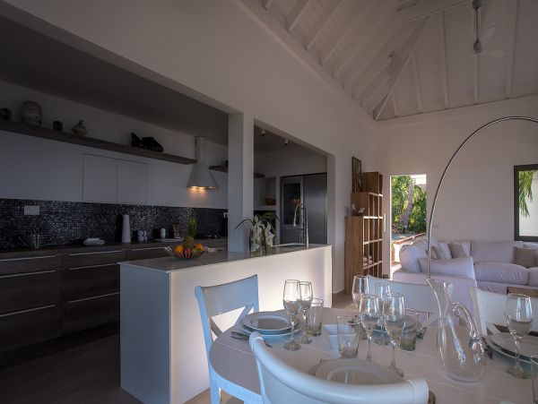 St. Barts Home 985546