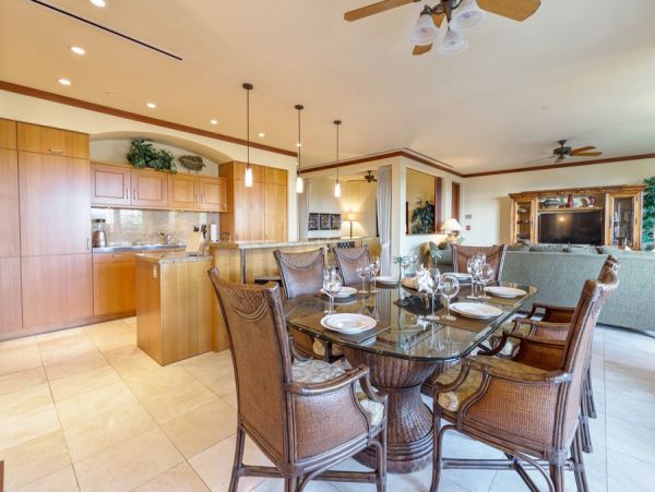 Short Walk to Beach Wailea Vacation Condo Two Bedroom