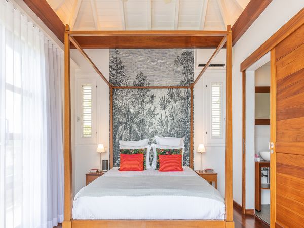 St. Barts Home 985550