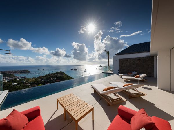 St. Barts Home 985551